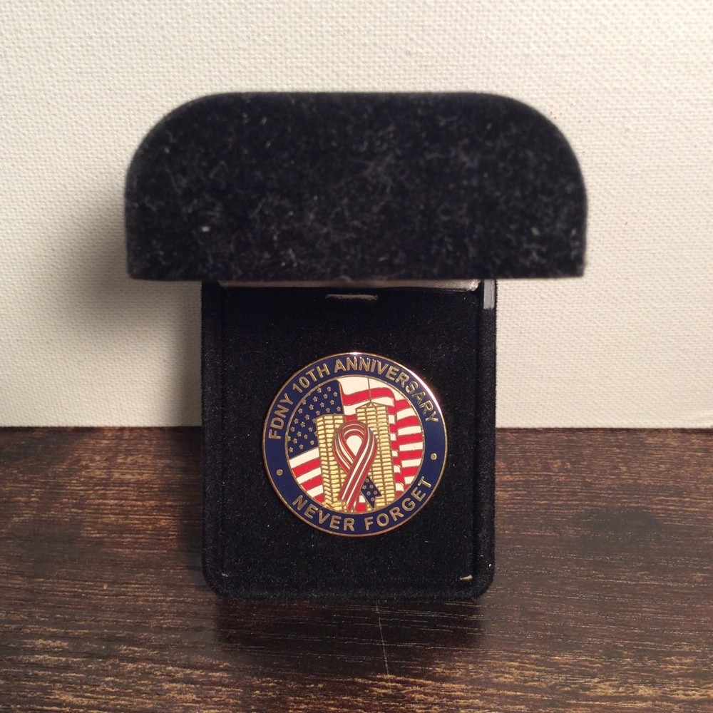 FDNY 10th Anniversary "NEVER FORGET' Pin